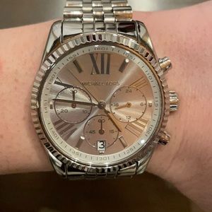 Michael Kors Unisex Lexington Chronograph Quartz Silver Dial Watch